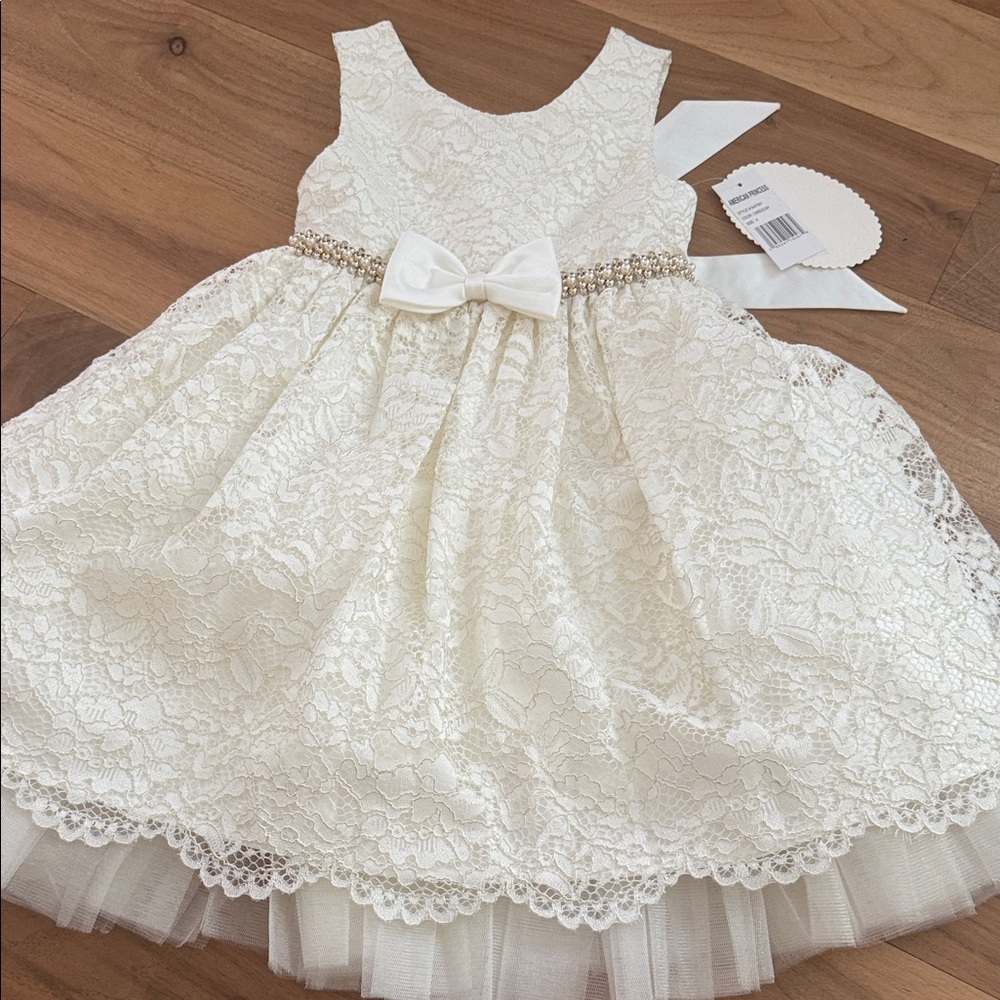 American Princess Lace Dress with Bow in Cream